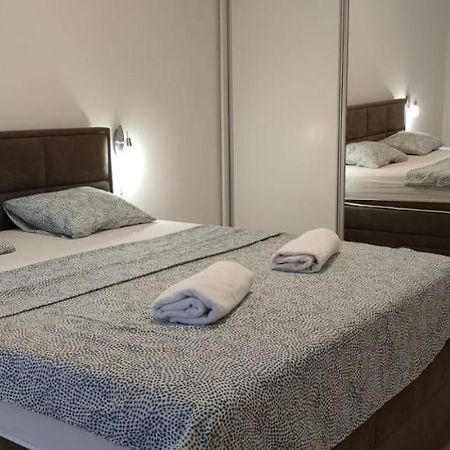 Apartman R&R,3 Room Apartman In The Center 希贝尼克 外观 照片