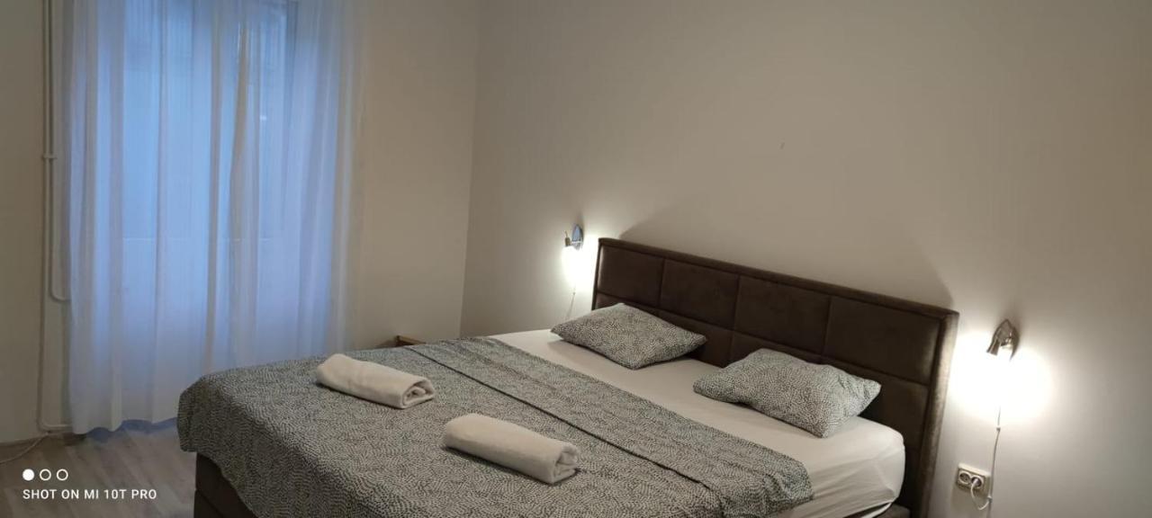 Apartman R&R,3 Room Apartman In The Center 希贝尼克 外观 照片